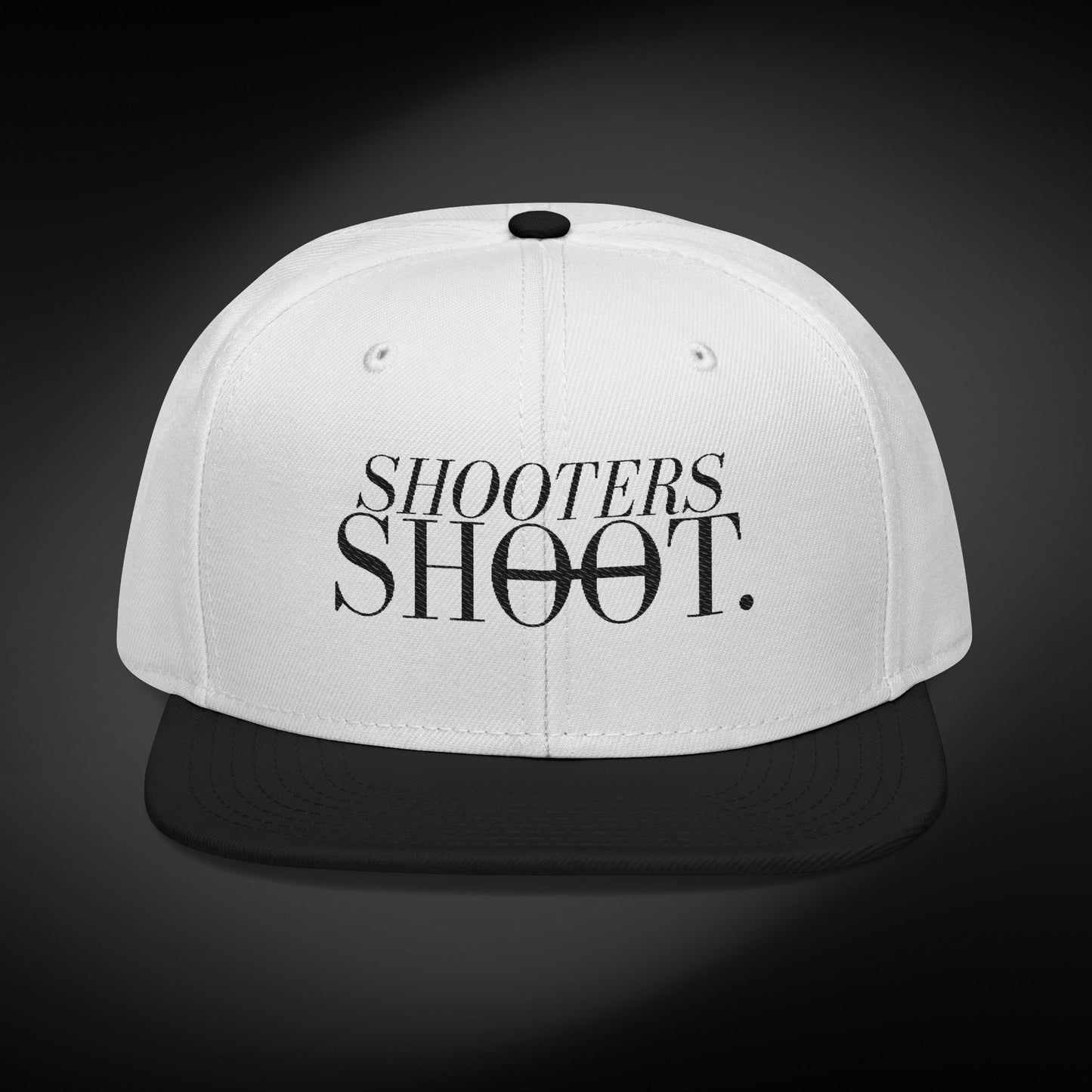 Snapback - Black Embroidery