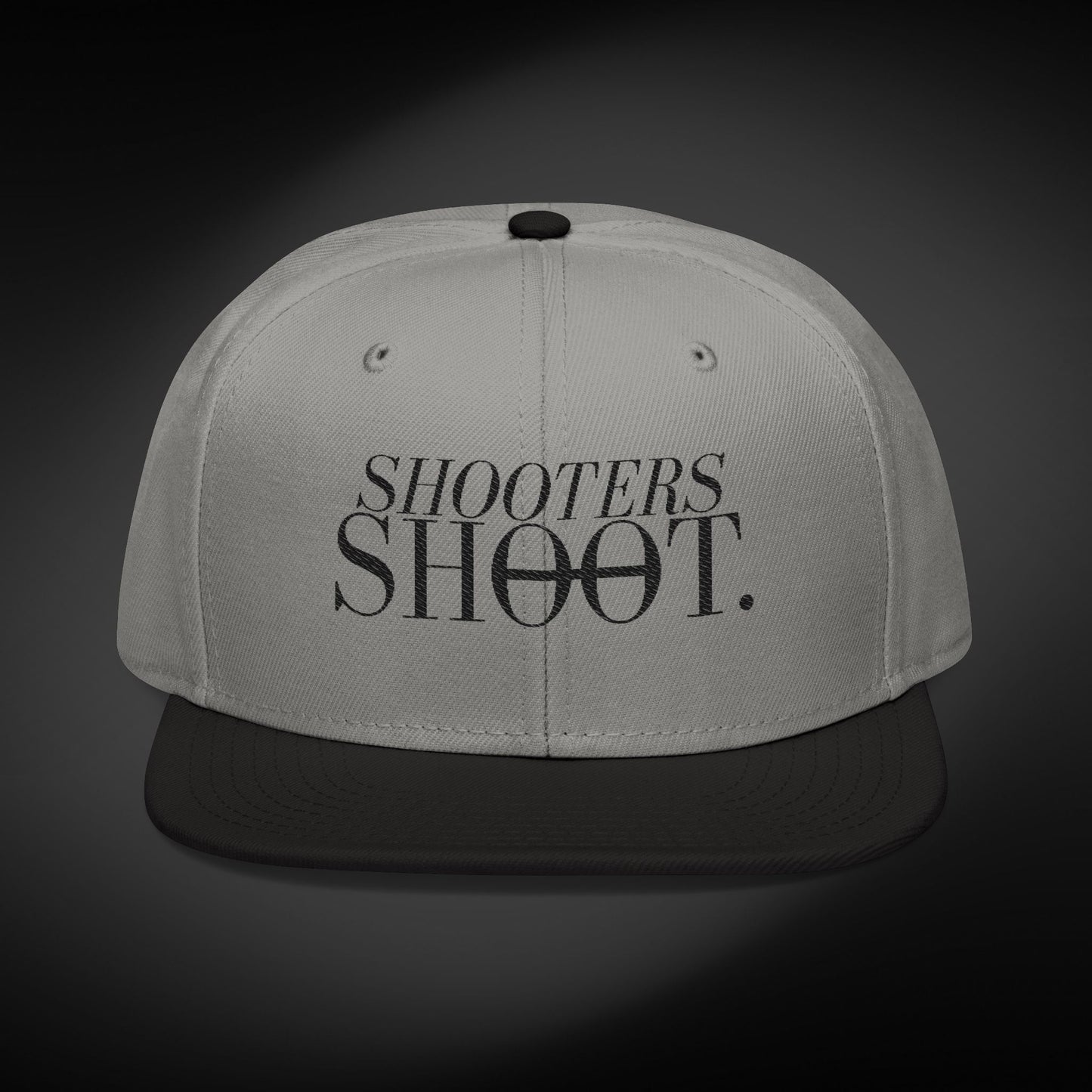 Snapback - Black Embroidery