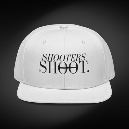 Snapback - Black Embroidery